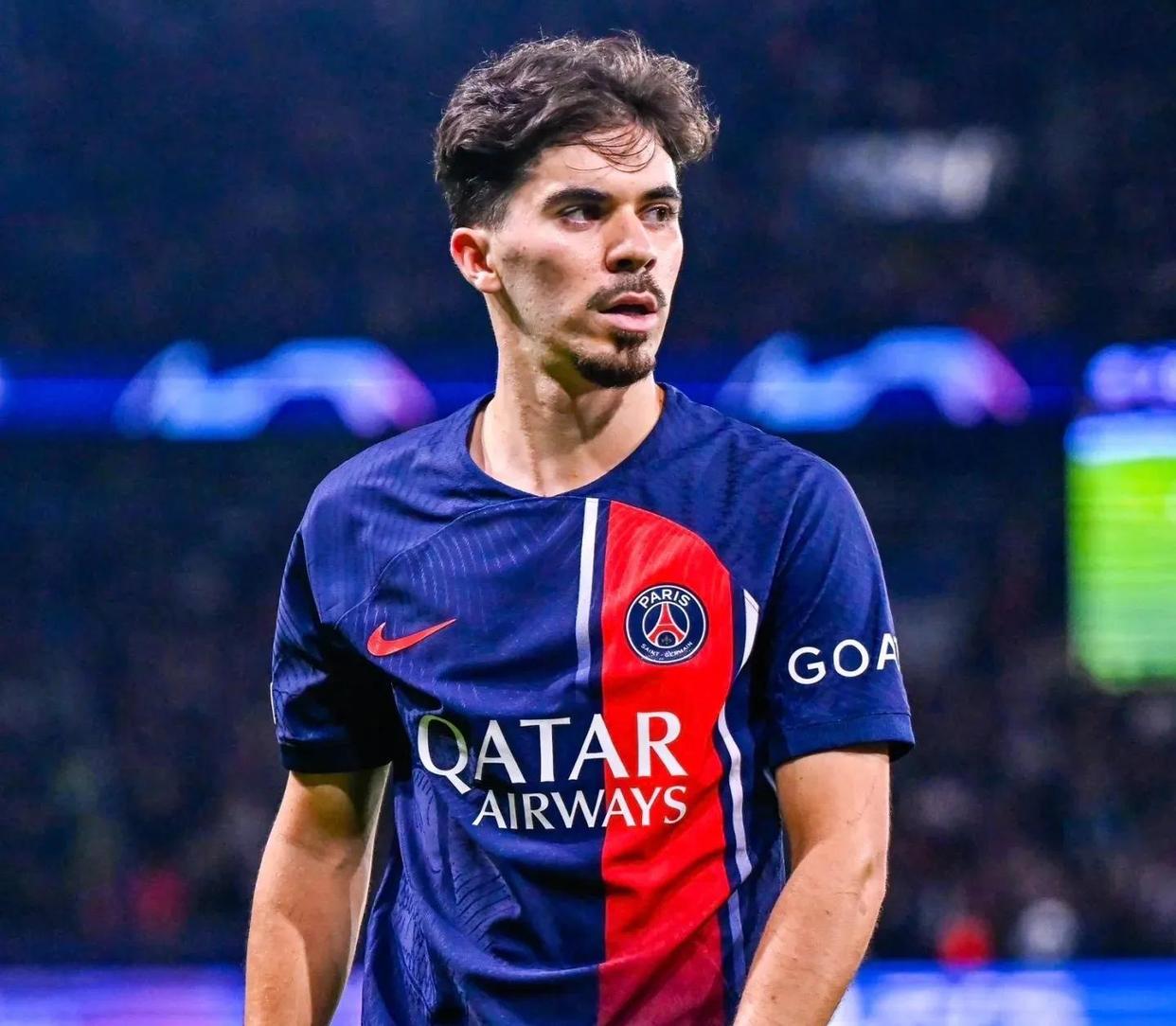 关于巴黎圣日耳曼前途光明！，Ming新星反败为胜表现突出热度持续攀升的信息